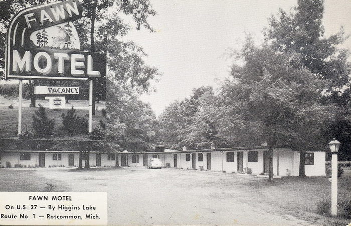 Fawn Motel - Old Postcard